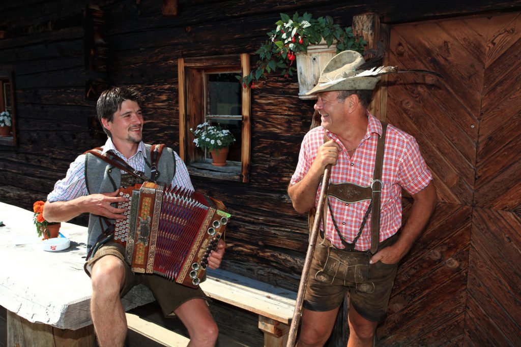 ferienhaus-grabenhaeusl-unterwandalm-musik-sommer